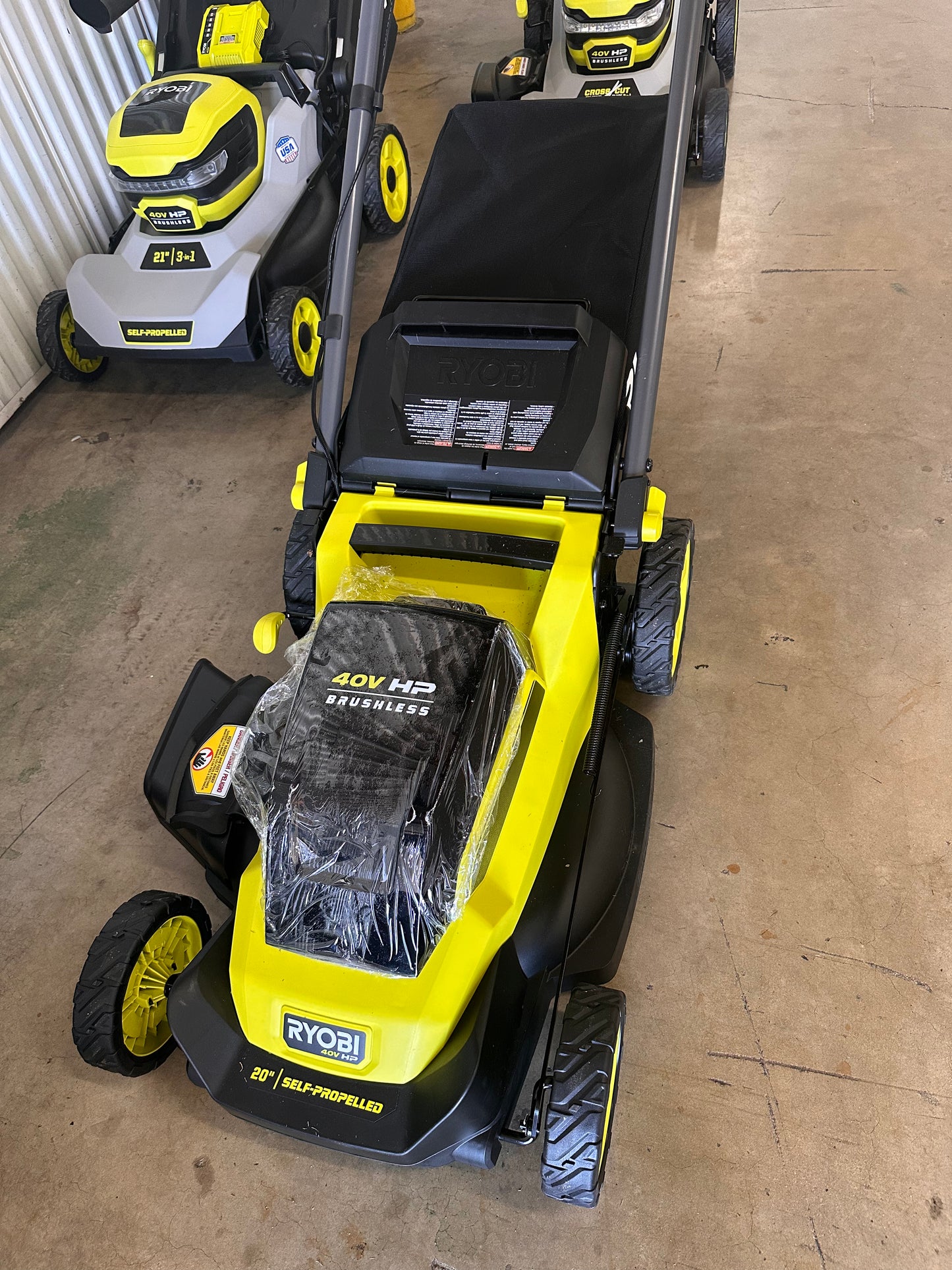 RYOBI 40V HP Brushless 20 in. Cordless Battery Walk Behind Push Mower with 6.0 Ah Battery and Charger