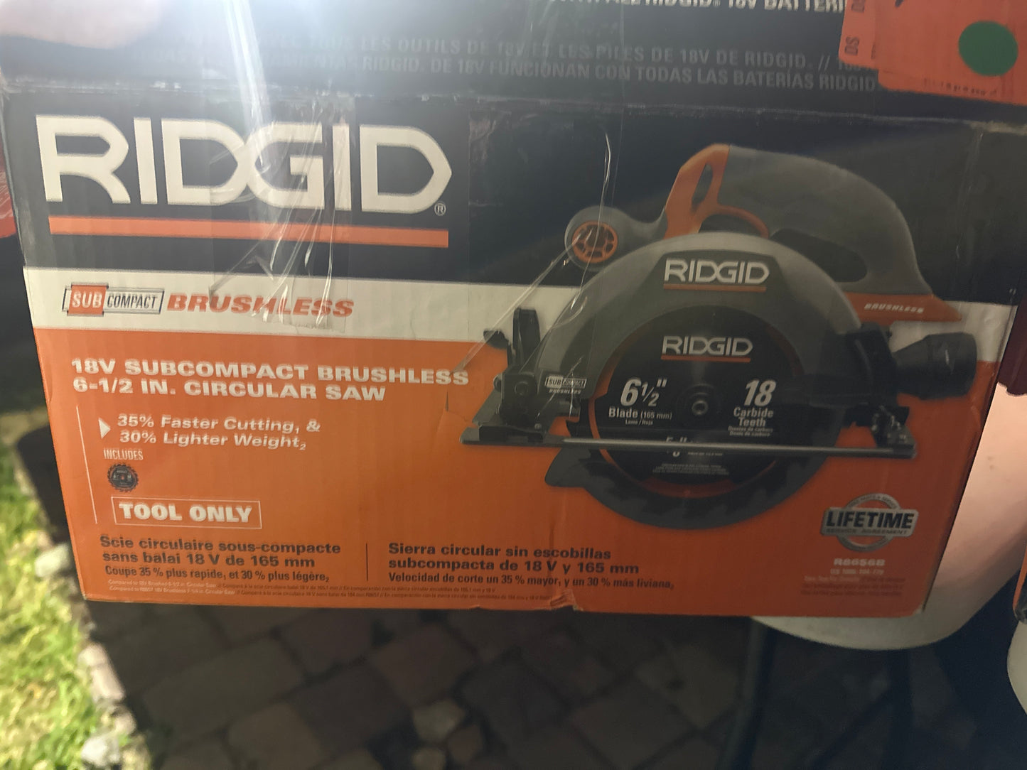 18V SubCompact Brushless Cordless 6-1/2 in. Circular Saw (Tool Only)