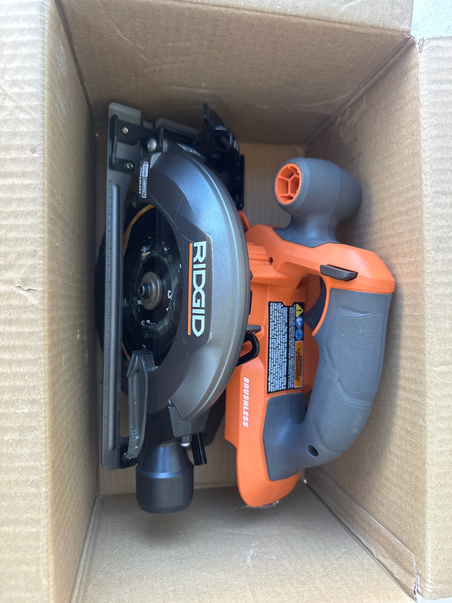 18V SubCompact Brushless Cordless 6-1/2 in. Circular Saw (Tool Only)